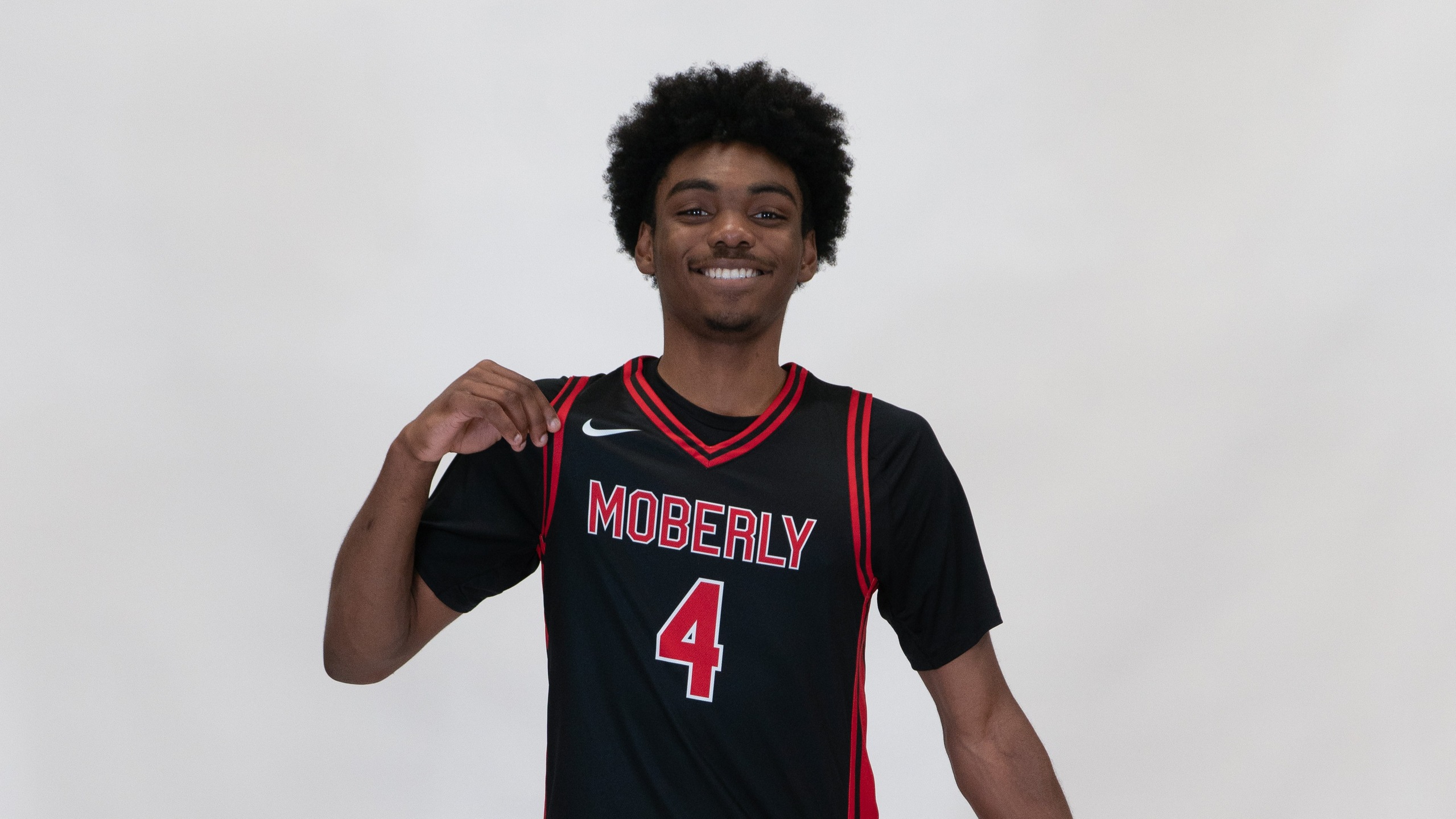MACC Greyhounds Defeat Missouri State West Plains, 102&ndash;80